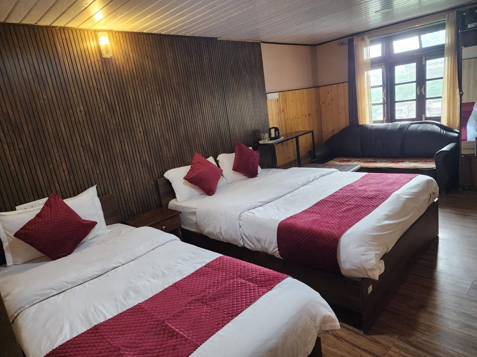 Veronica Alpina Homestay Vacation rental in Darjeeling