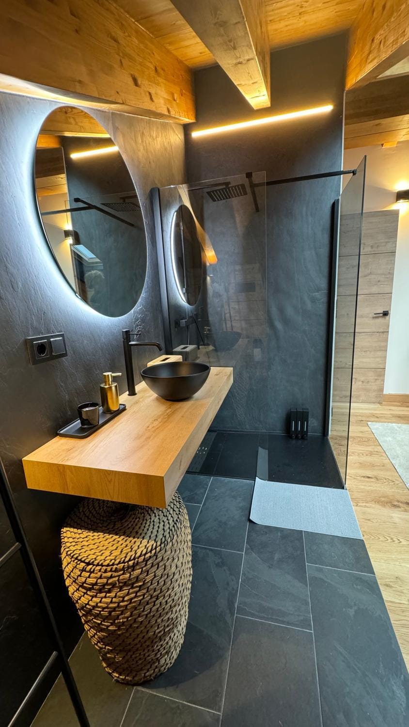 Shower, Bathroom