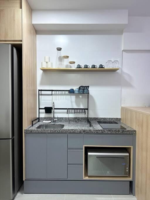 Kitchen or kitchenette, minibar, pet friendly, stove