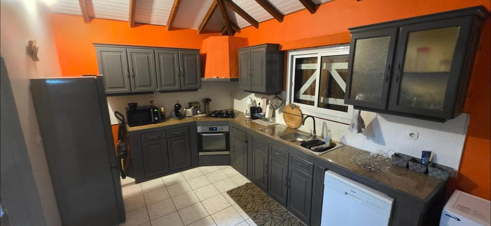 Au cœur de douenel bouillante cheques vacances acceptées Apartment in Bouillante