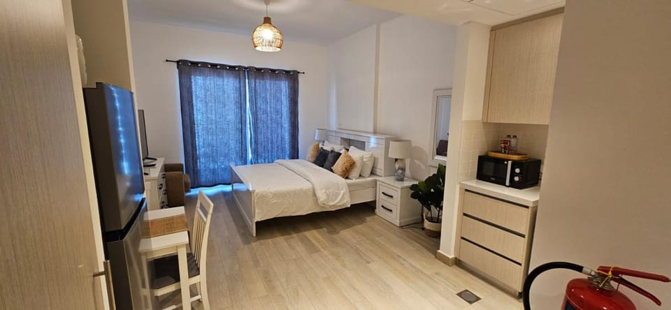 B1 Studio in Yas with canal view Apartment in Abu Dhabi