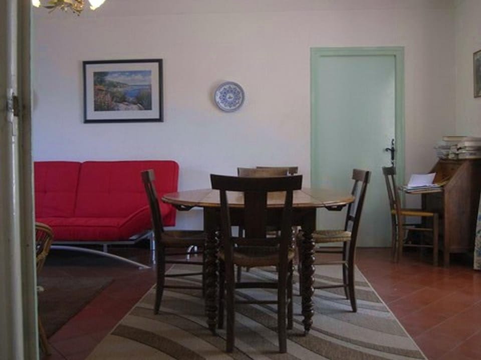 Grande Villa 5 Pièces Avec Jardin Clos et Terrasse - 300m de la Mer à Argelès-sur-Mer - FR-1-776-71 Villa in Argeles-sur-Mer