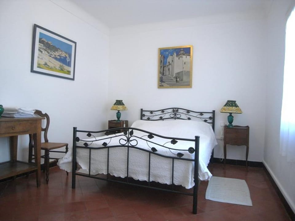 Grande Villa 5 Pièces Avec Jardin Clos et Terrasse - 300m de la Mer à Argelès-sur-Mer - FR-1-776-71 Villa in Argeles-sur-Mer