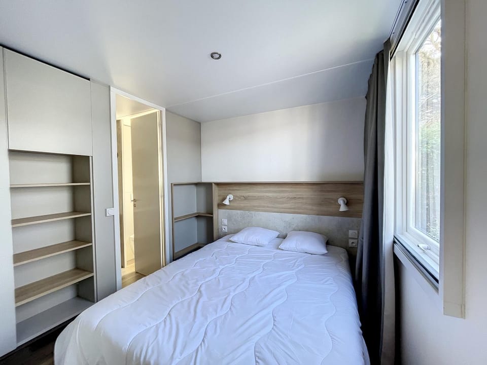 ***Mobil-home confortable 6 pers, 3 ch, 200m plage, piscine, fitness, marché local*** - FR-1-361A-67 House in Jullouville