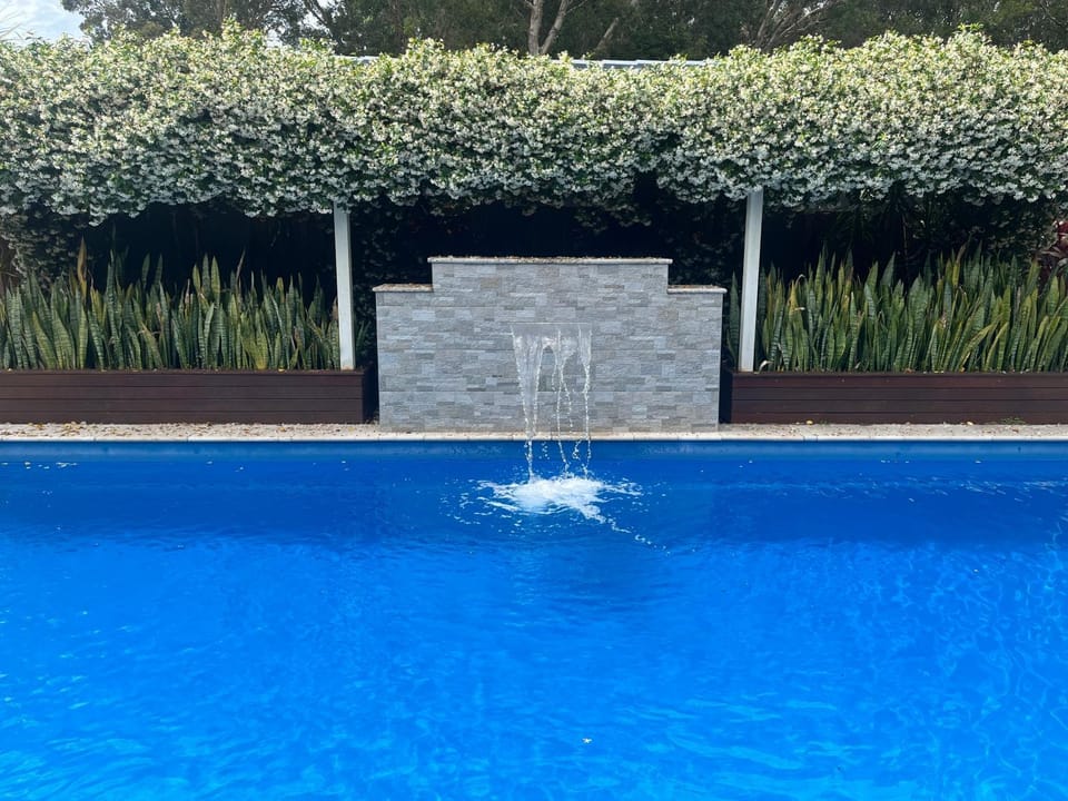 Pool view, Swimming pool