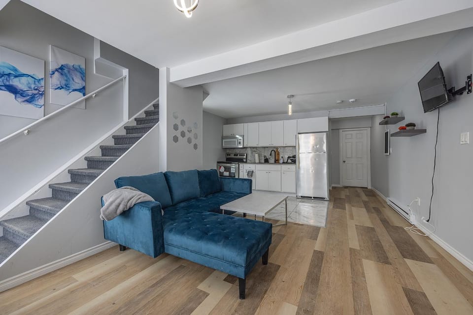 4 bedroom appartment-limestone Apartment in Kingston