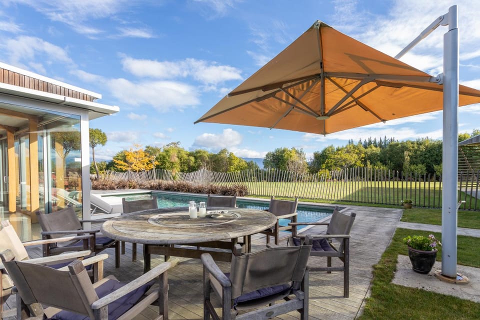 Kina Retreat - Tasman Luxury Estate House in Tasman District, Tasman, New Zealand