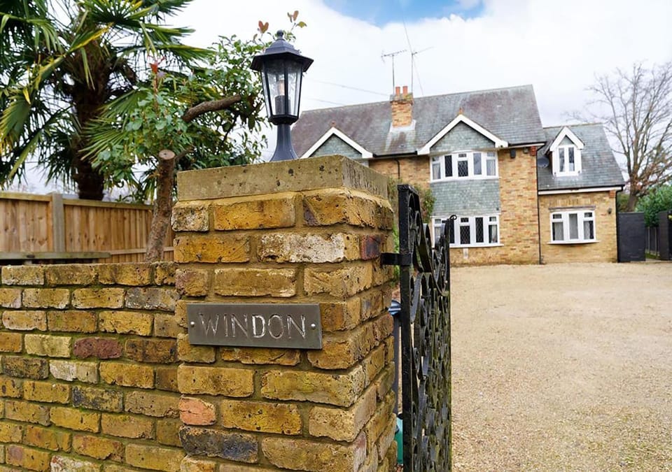 Property building, Landmark view, Street view