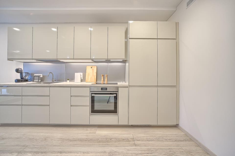 Coffee/tea facilities, Kitchen or kitchenette, pet friendly, stove