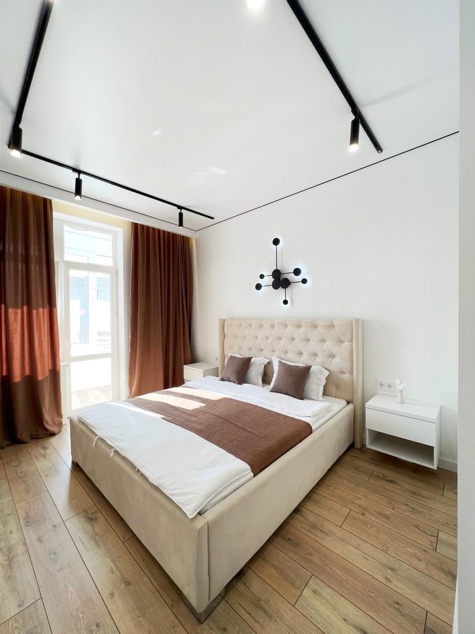Пять НОВЫХ апартаментов БИЗНЕС КЛАССА в ЖК R-HOUSE в 100 м от MEGA Apartment in Almaty