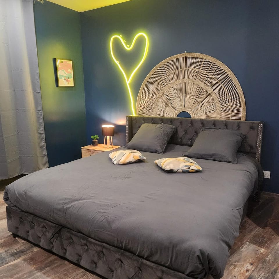 Loveroom Pau Apartment in Pau