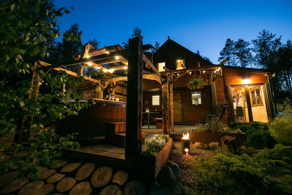 Domek całoroczny SÓWKA na Kaszubach z banią i sauną na wyłączność, wspólny basen i bilard z domkiem Jeleniówka - Ostrowite Leśna Dolina House in Pomeranian Voivodeship