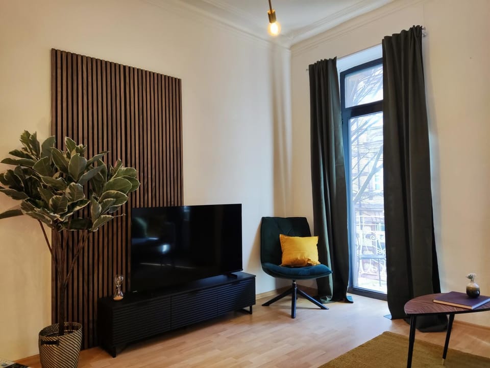 TV and multimedia, Living room
