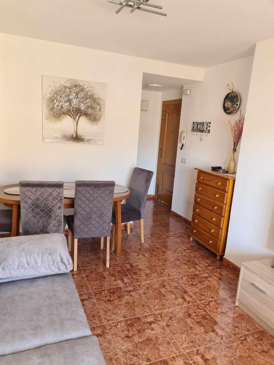 Living room, Photo of the whole room, Seating area, Dining area