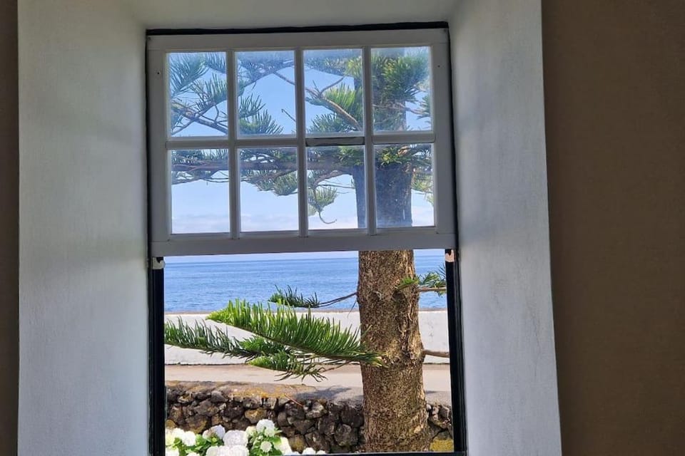 Garden view, Sea view