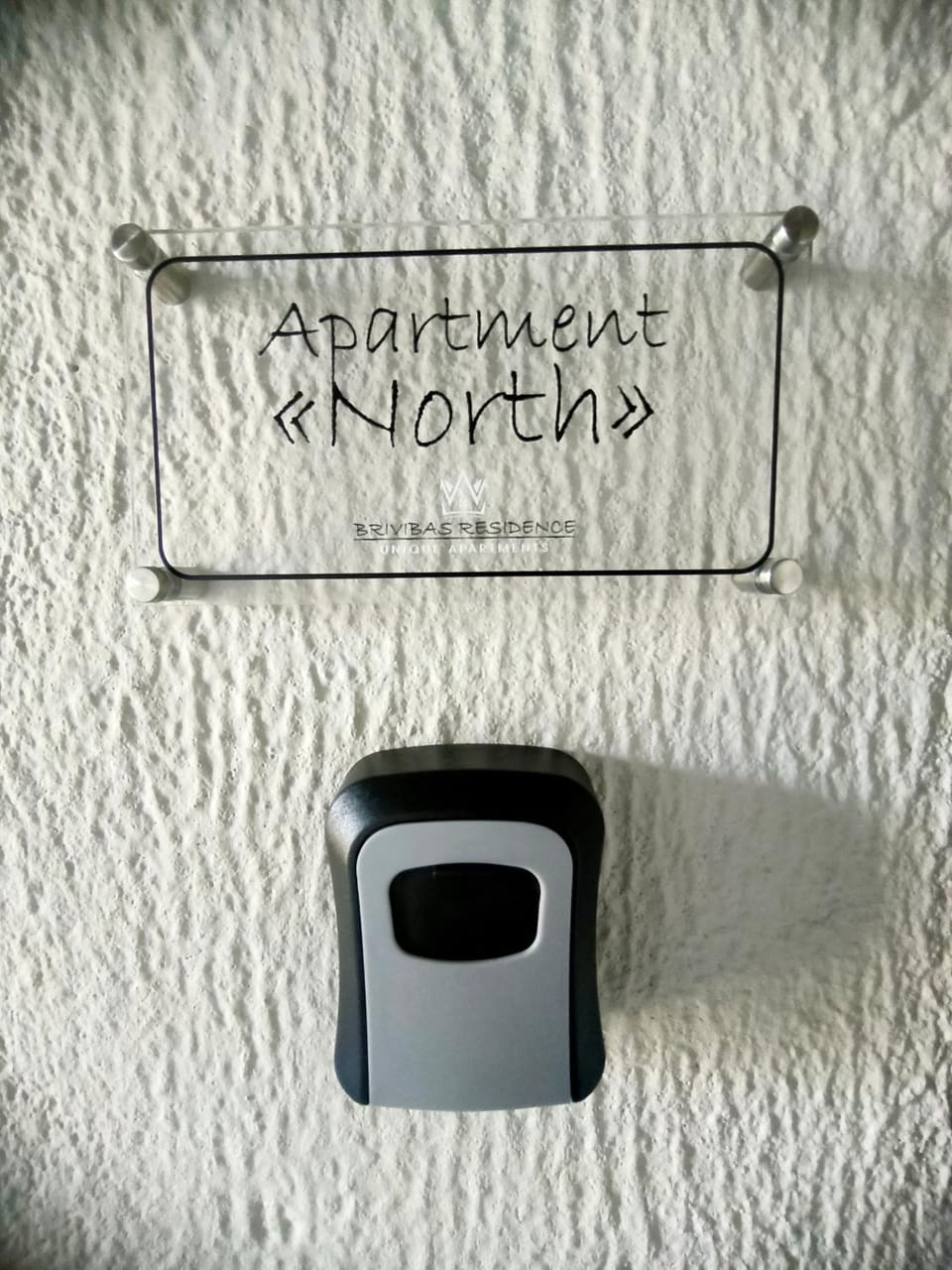 BRIVIBAS RESIDENCE - NORTH & SOUTH, free PRIVATE parking, free WIFI, self check-in Apartment in Riga