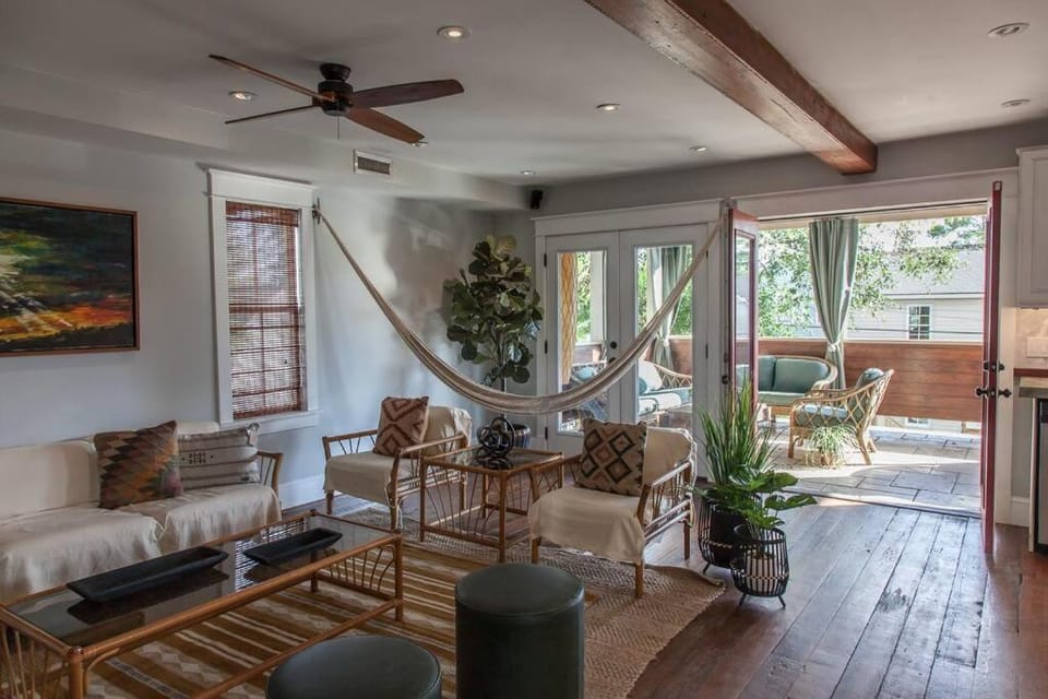 Roof Terrace Oasis House in Savannah