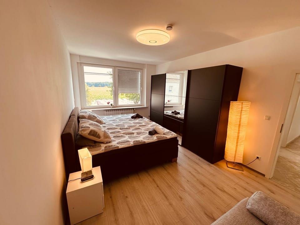 Bed, Photo of the whole room, Bedroom, towels, wardrobe