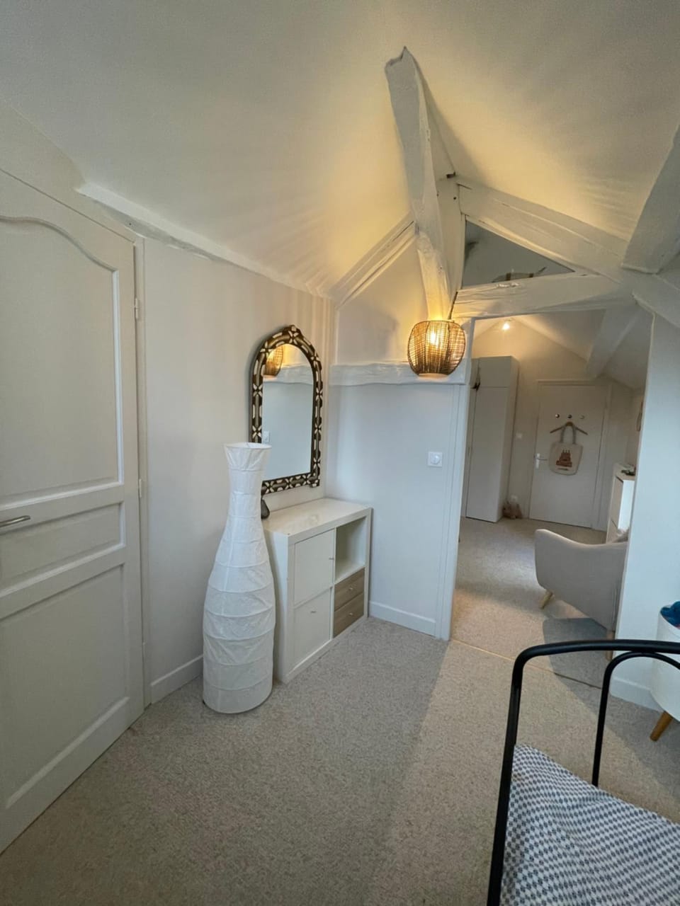 Bed, Photo of the whole room, Bedroom, wardrobe