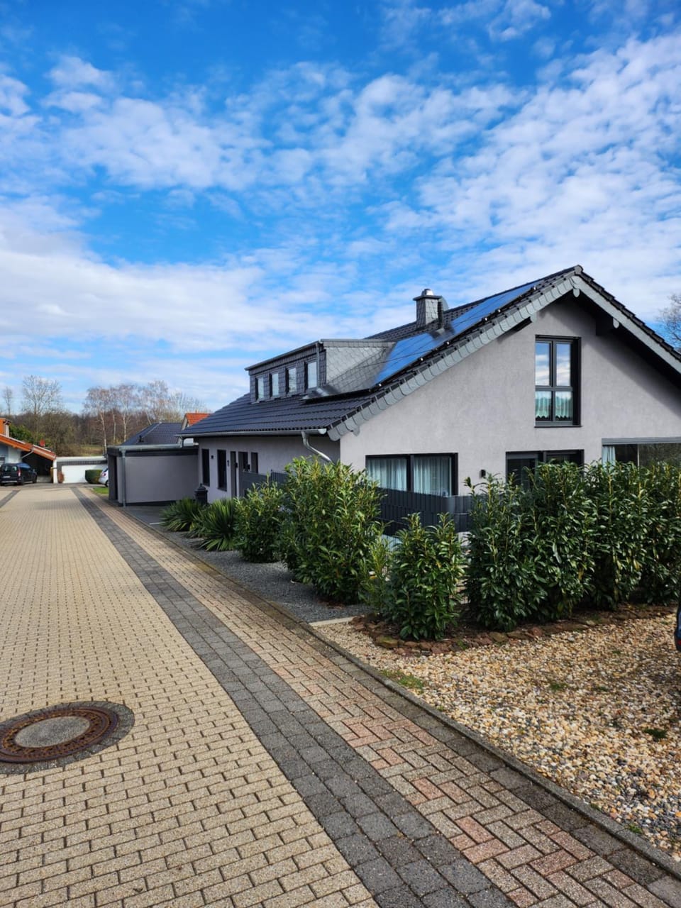 Property building, Street view