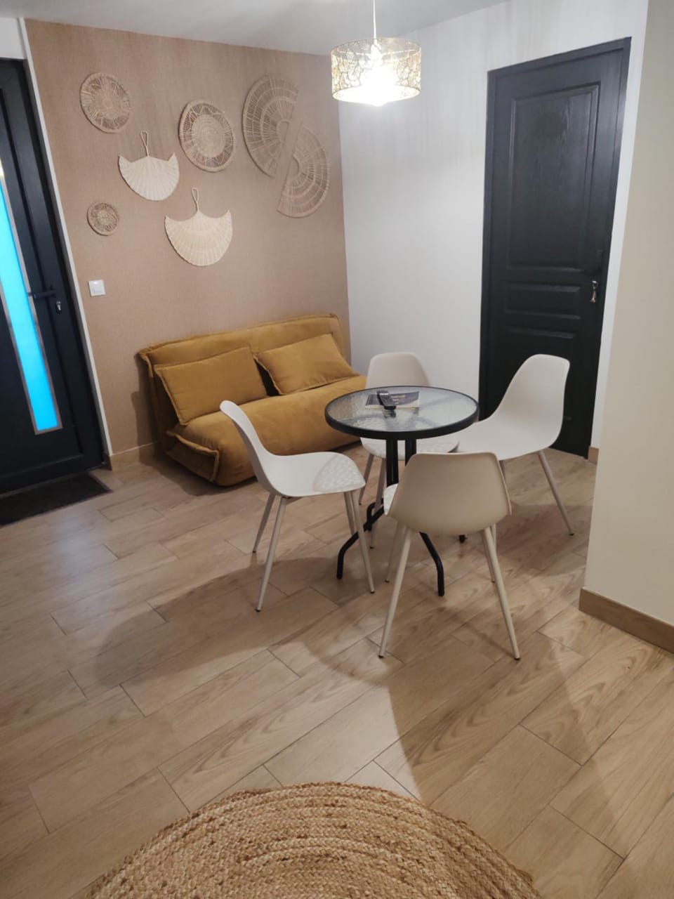 Studio concorde proche Aéroport de Nantes Bed and Breakfast in Pays de la Loire