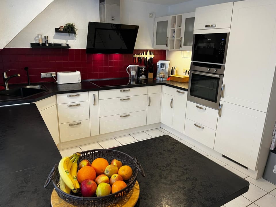 Coffee/tea facilities, Kitchen or kitchenette, Food and drinks, Food, dishwasher, minibar, pet friendly, stove, toaster