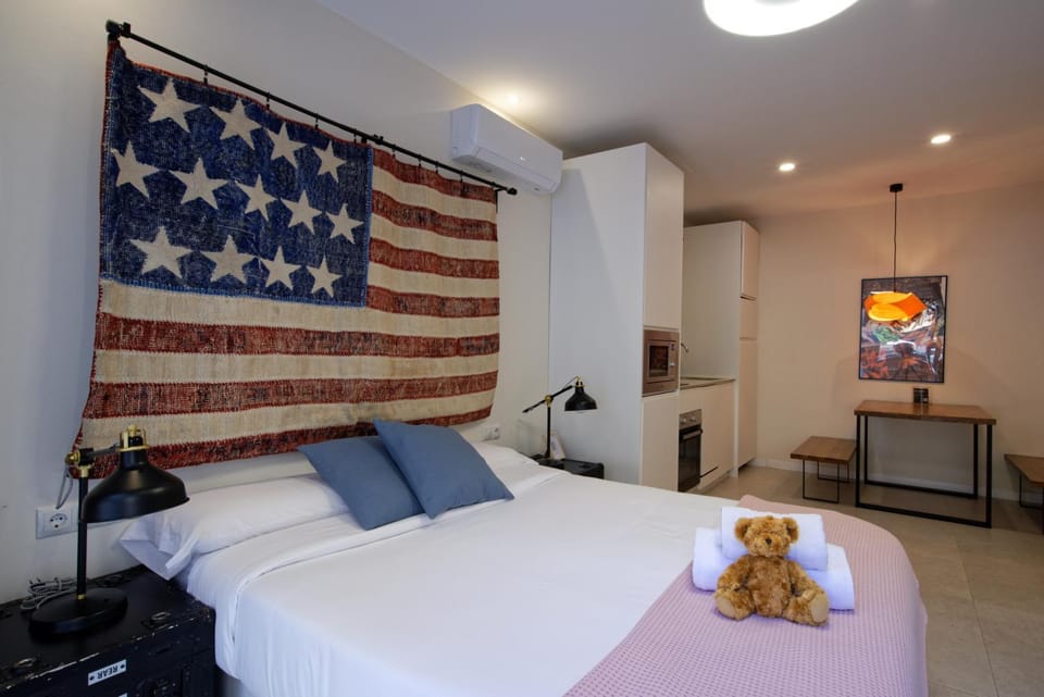 Photo of the whole room