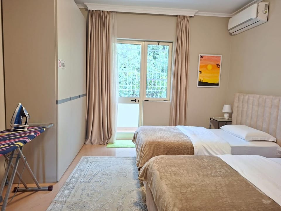 Villa Chaplin Apartment in Tirana