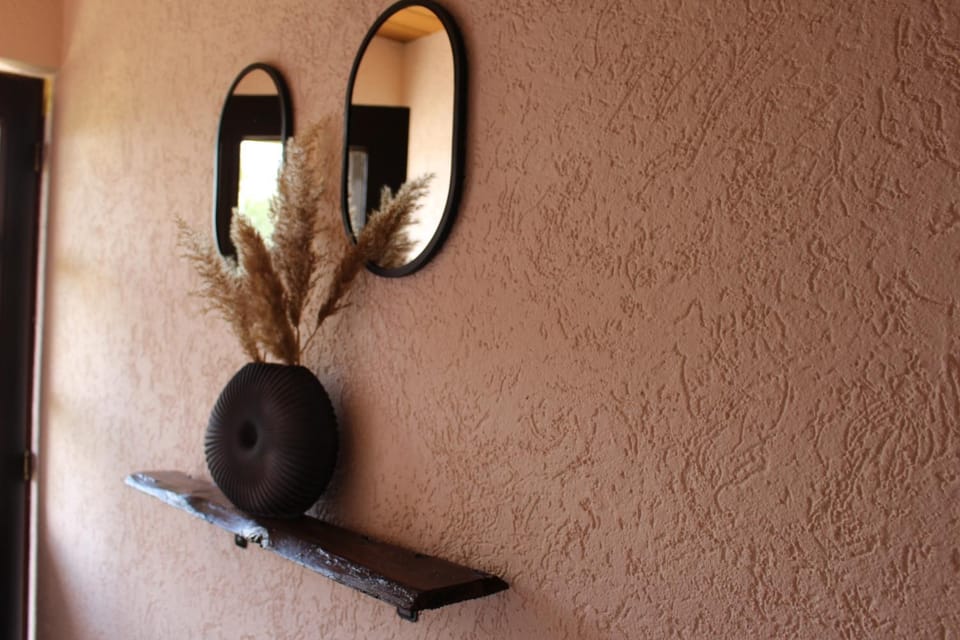 Decorative detail