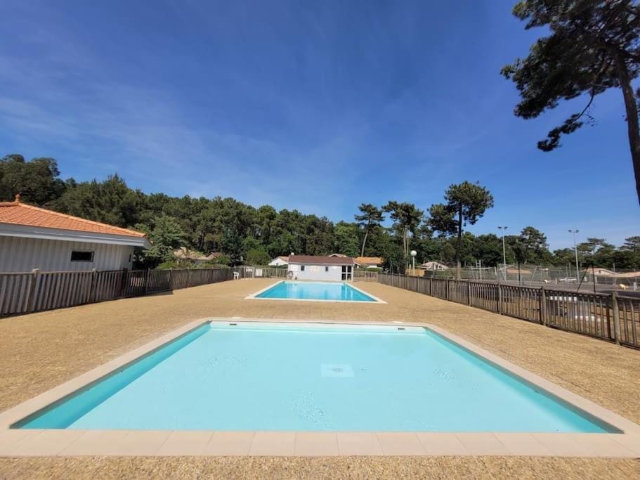 Maison dans parc résidentiel de loisirs - V08700 Chalet in Soulac-sur-Mer
