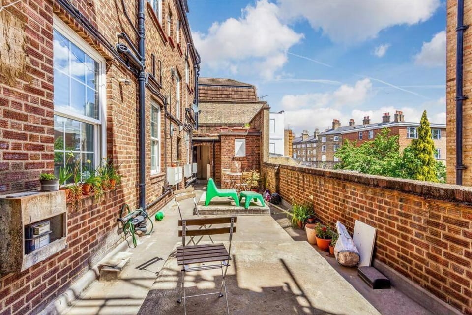 Day, Balcony/Terrace