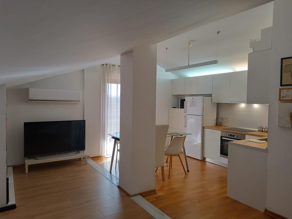 House of Arts Apartment in Trikala