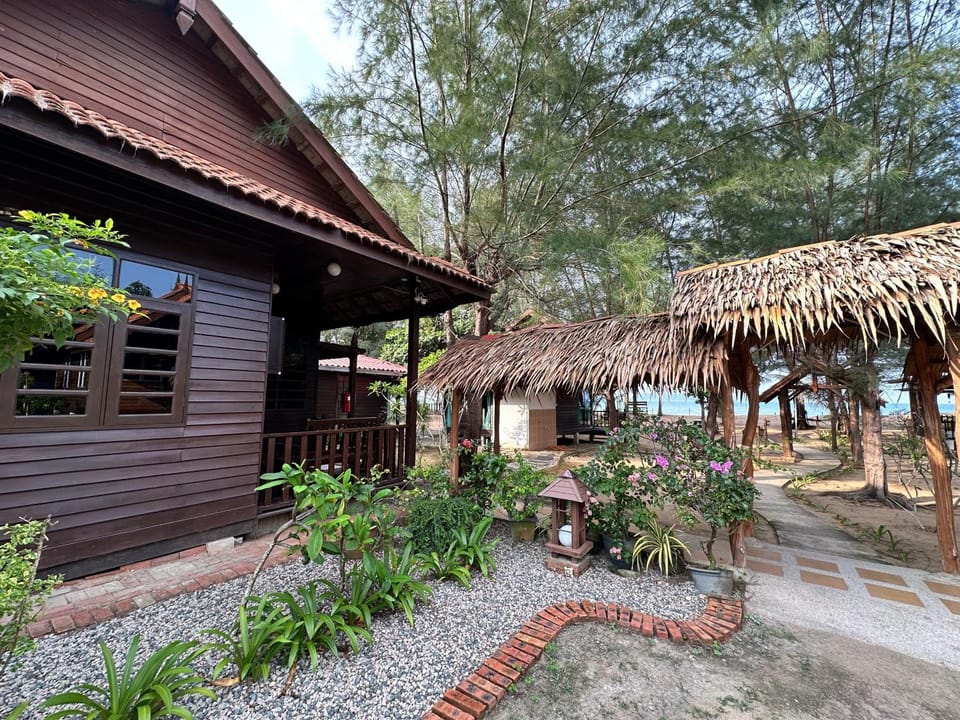 Rumah Seraya@Zaki’s Residence, Marang, Terengganu Chalet in Terengganu, Malaysia