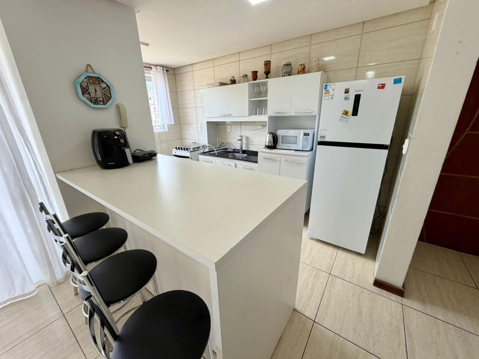 Apartamento na linda Praia Palmas SC 3 Apartment in Florianopolis