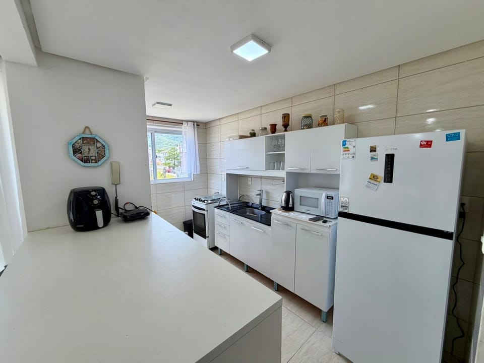 Apartamento na linda Praia Palmas SC 3 Apartment in Florianopolis