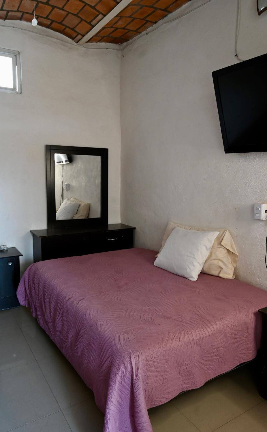 Bed, TV and multimedia