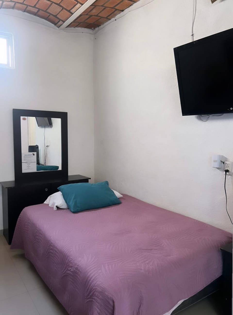Bed, TV and multimedia