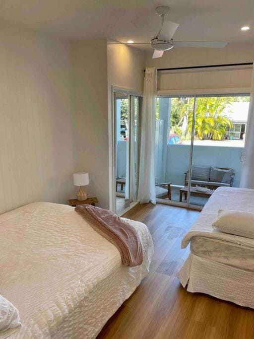 Studio 2 Boreen Point Boutique Accommodation Apartment in Noosa Shire