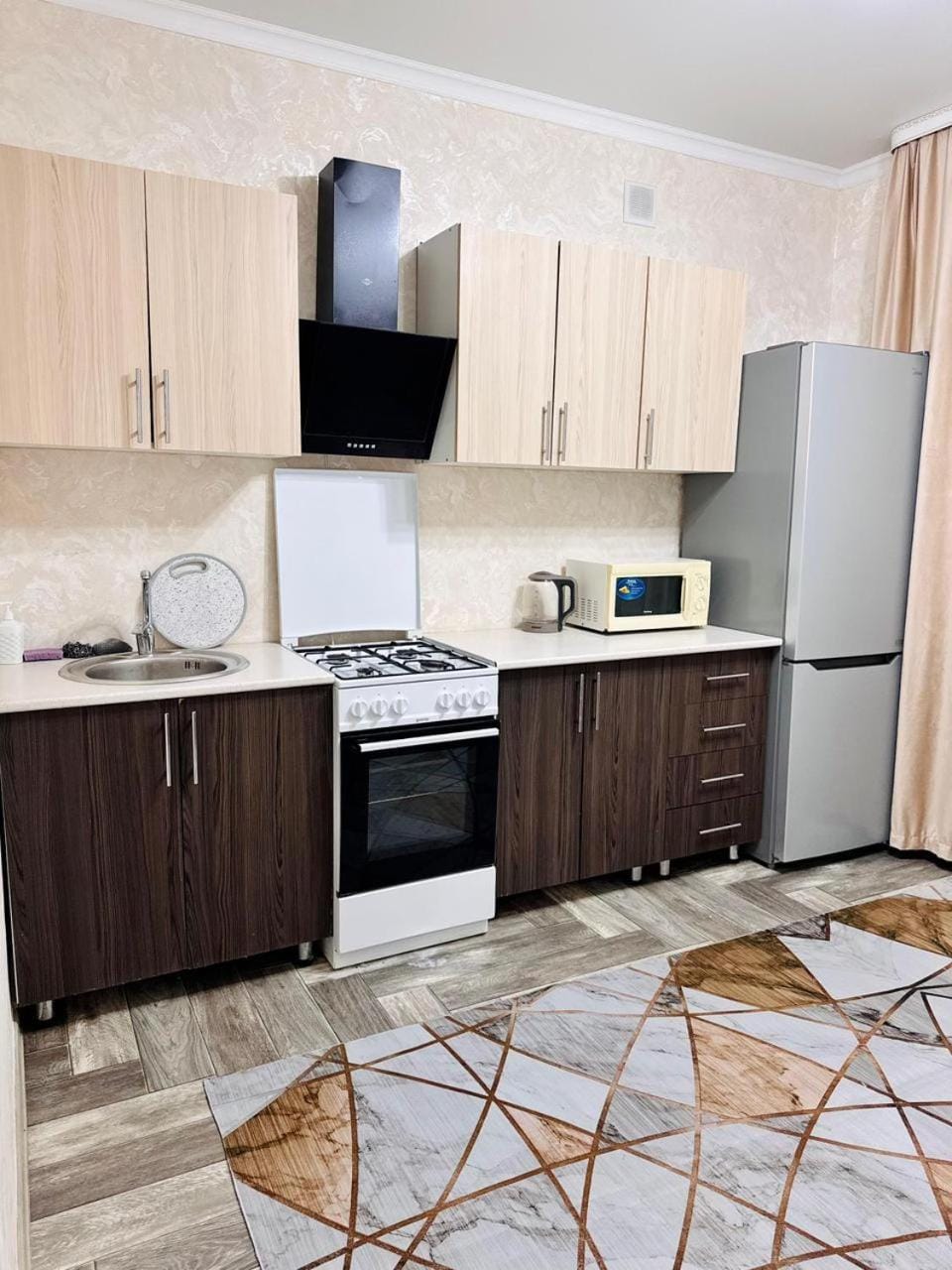 Kitchen or kitchenette, oven, stove