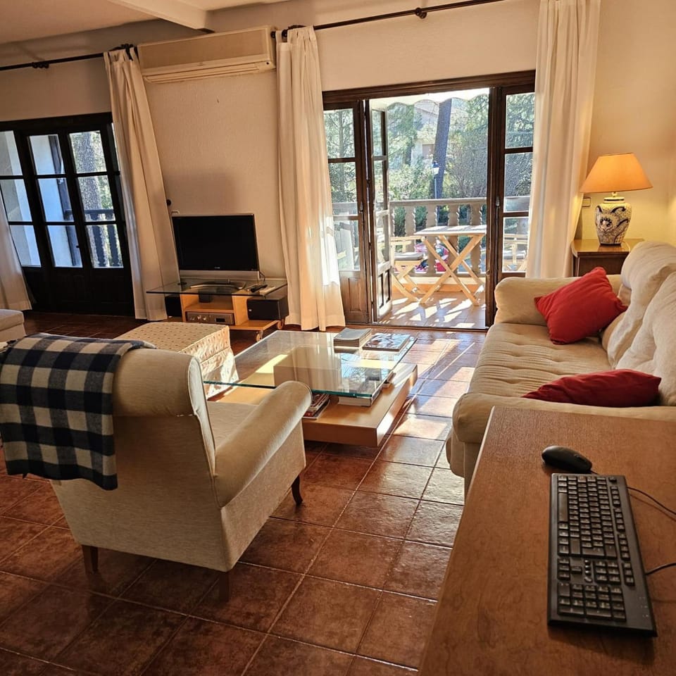 Balcony/Terrace, Living room, Seating area