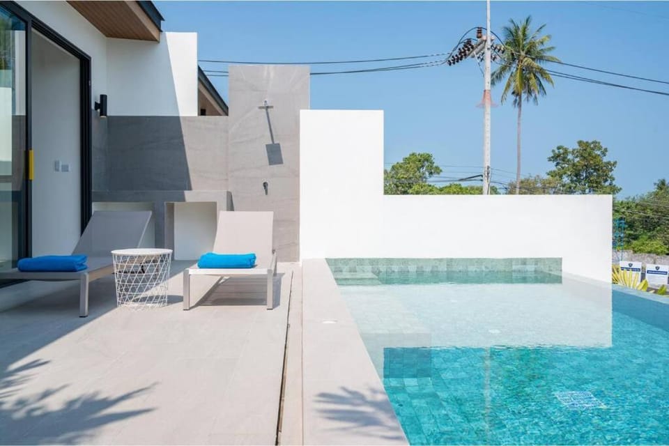 Modern Villa Walking Distance to Fisherman Village KBR15 Villa in Ko Samui