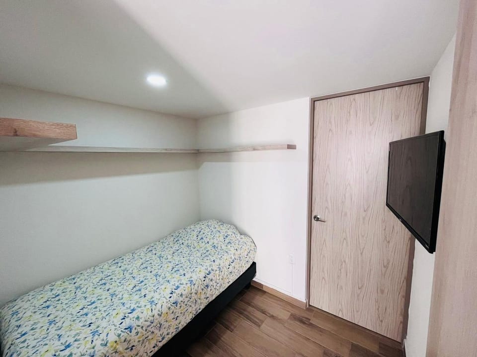 Depa en Vértiz 253 a 5 cuadras de Roma Norte Apartment in Mexico City