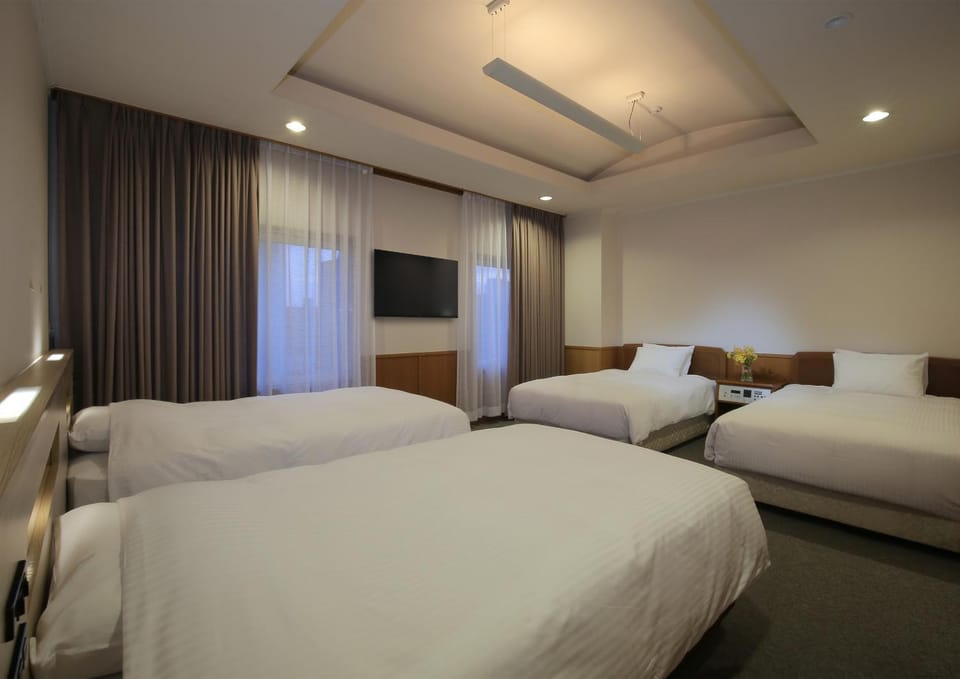 HOTEL NEWITAYA Hotel in Japan