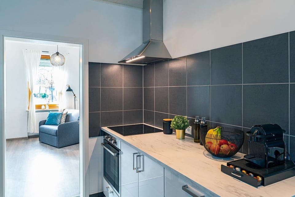 Kitchen or kitchenette, pet friendly, stove