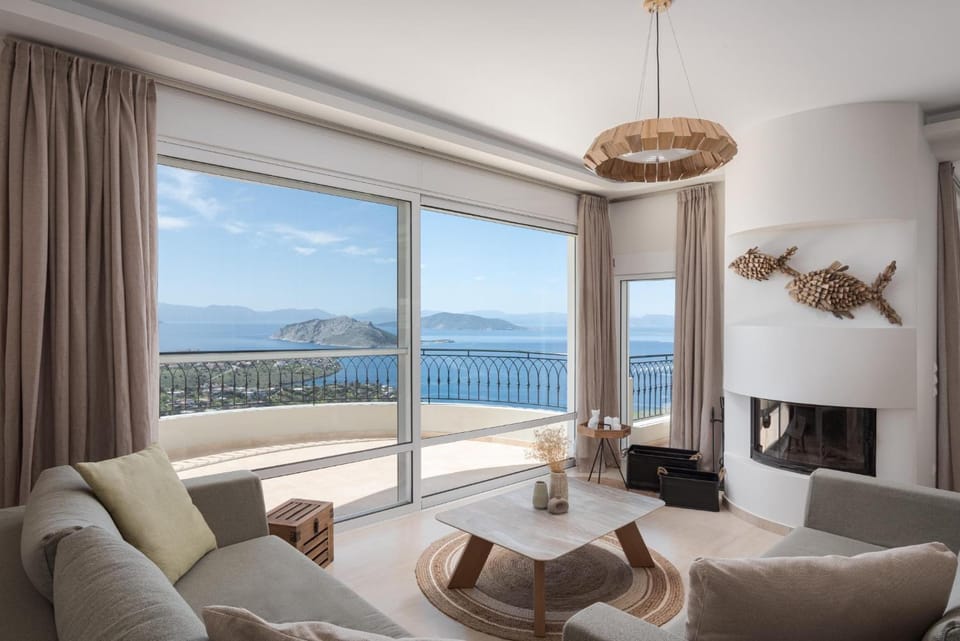 View (from property/room), Living room, Mountain view, Sea view