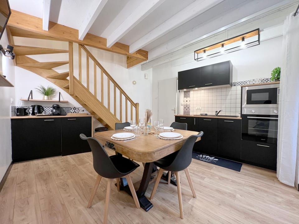 La Maison Bonheur - Authentique et Centrale Apartment in Nouvelle-Aquitaine