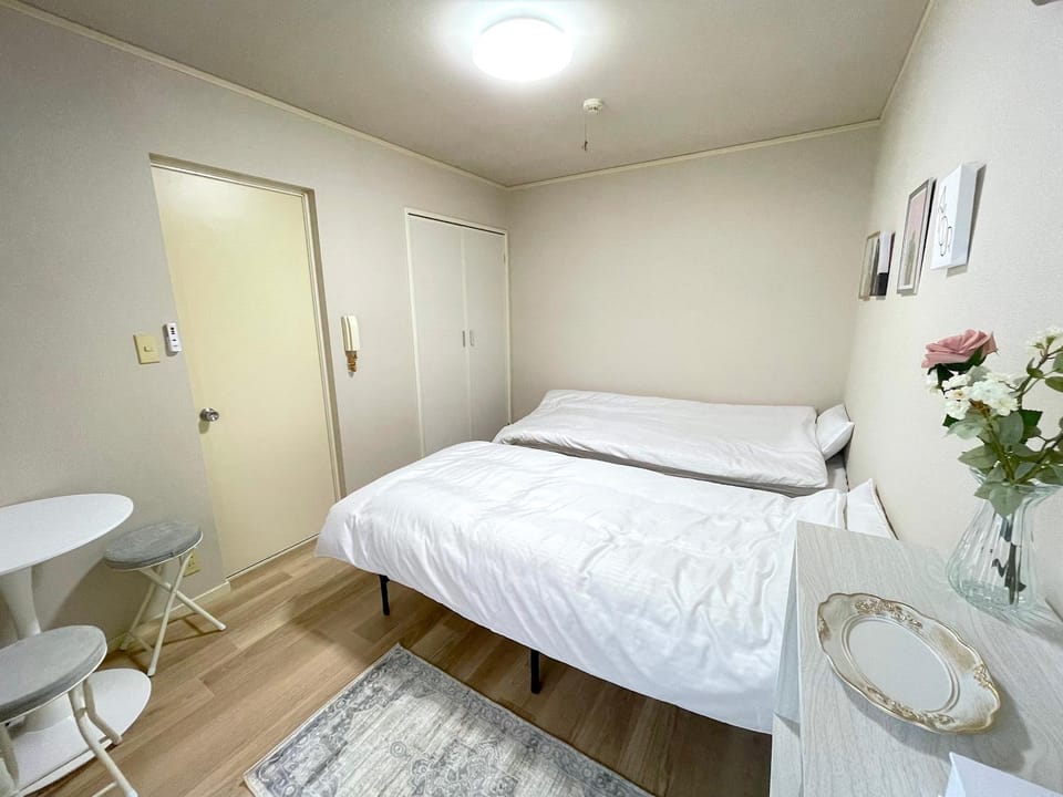 Gest Residence EDORIVER Airport Line Self check in Apartment in Japan