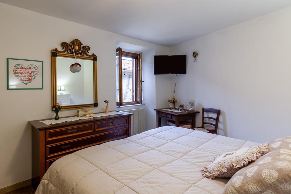 Living room, Bedroom