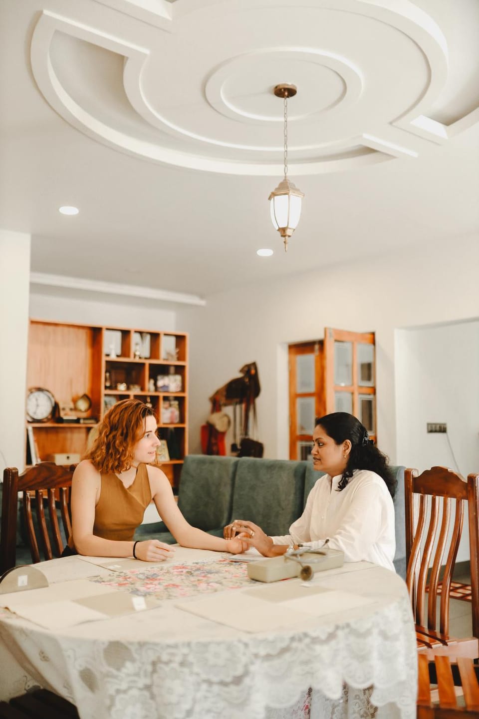 Living room, Dining area, Guests, Internal: Not applicable to any particular room
