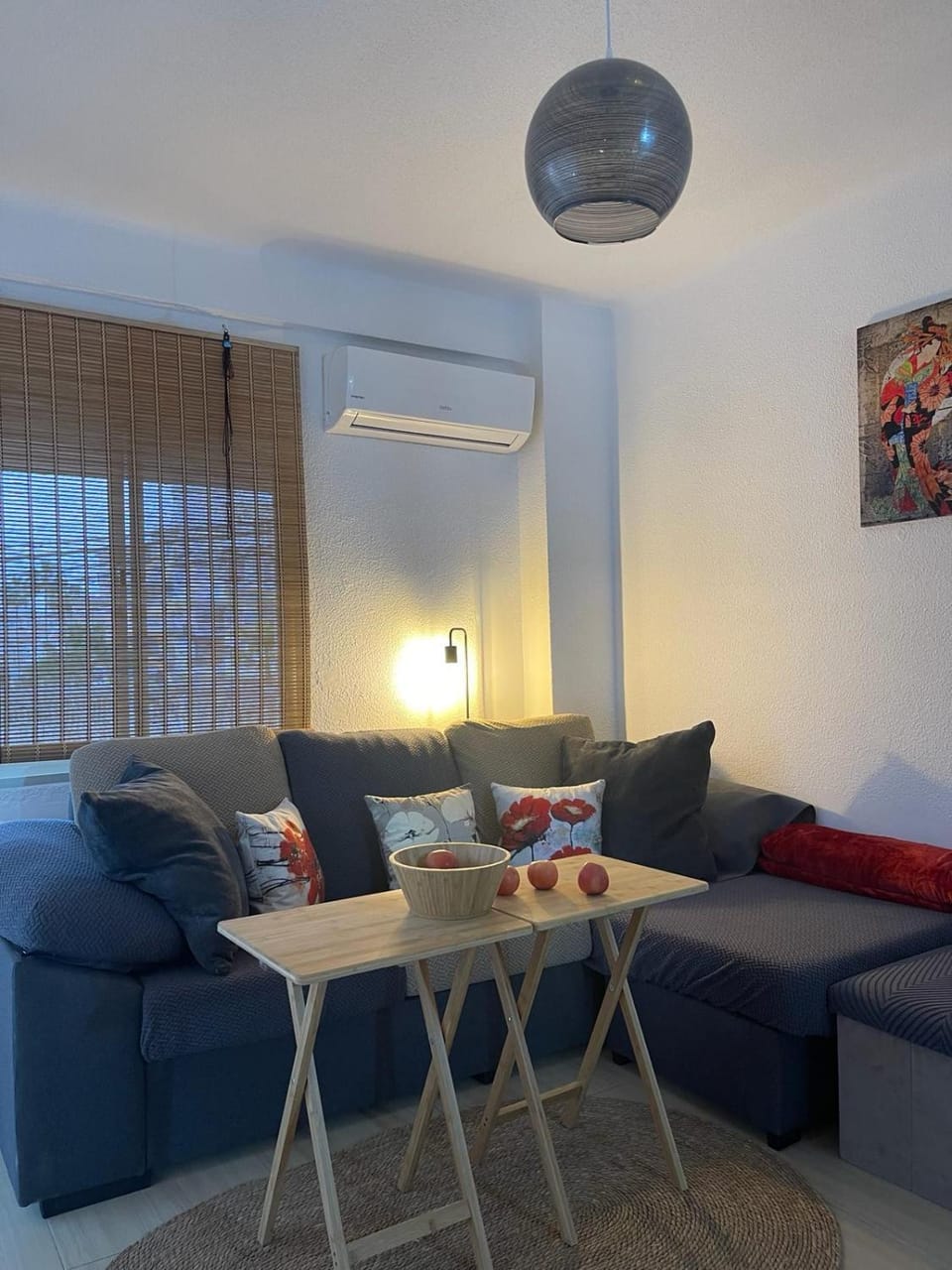 Communal lounge/ TV room, Living room